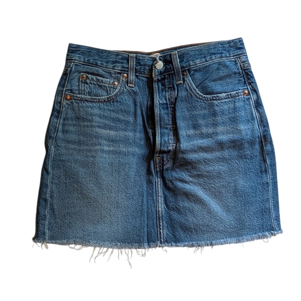 Levis Premium Denim Mini Skirt Medium Wash Raw Hem High Waisted Blue Women's 27